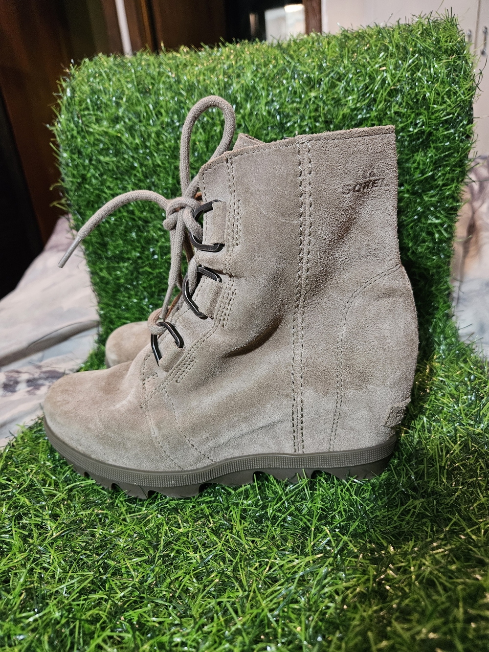 Sorel  Joan Of Arctic Wedge II Boot Ash Brown Size 3